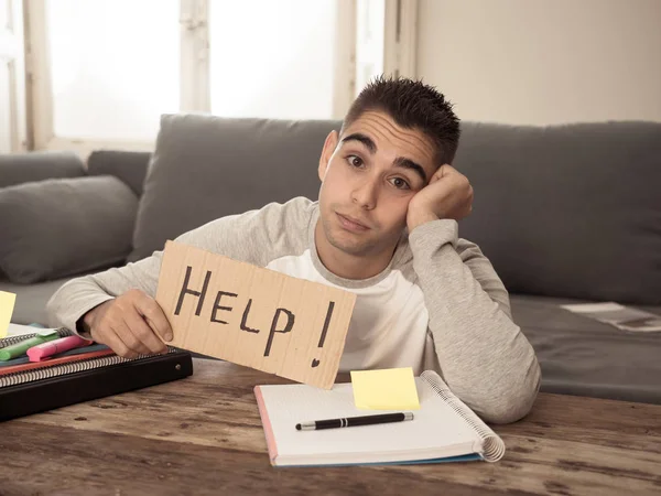 Ung Trött Och Stressad Student Arbetar Sina Läxor Masters Känner — Stockfoto