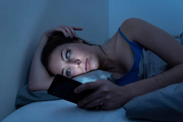 Addicted Young Beautiful Woman Bed Chatting Surfing Internet Using Her — Stock Photo, Image