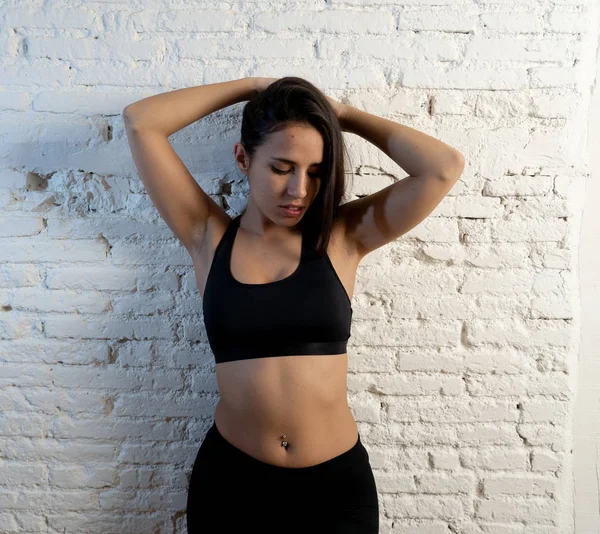 Retrato Belleza Mujer Deportiva Que Usa Traje Gimnasia Que Luce —  Fotos de Stock