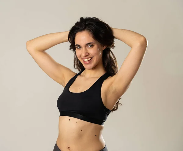 Retrato Belleza Mujer Latina Joven Segura Deporte Que Usa Top — Foto de Stock