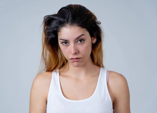 Expressões Faciais Emoções Raiva Jovem Mulher Caucasiana Atraente Com Rosto — Fotografia de Stock