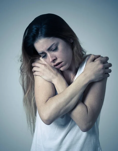 Mujer Joven Que Sufre Depresión Sintiéndose Miserable Desesperada Suicida Retrato — Foto de Stock