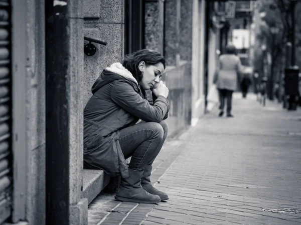 Attractive Woman Suffering Depression Felling Sad Unhappy Heartbroken Lonely Sitting — Stock Photo, Image