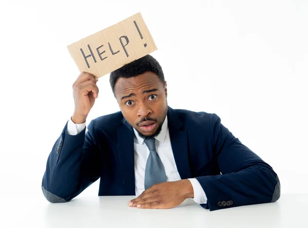 Fiatal Vonzó Csalódott Afro Amerikai Üzletember Gazdaság Üzenet Kérdezés Részére — Stock Fotó