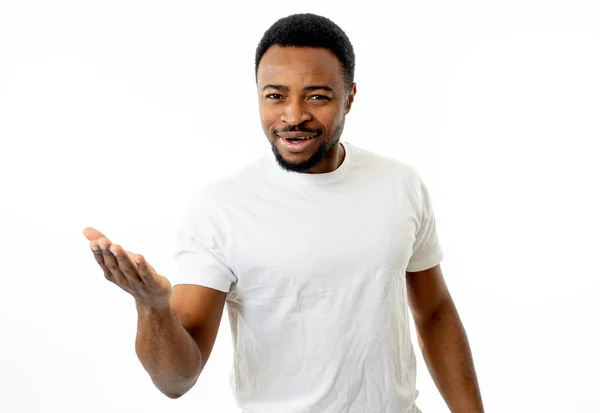 Retrato Del Hombre Sonriente Divirtiéndose Gozándose Sonriendo Riéndose Cámara Señalando —  Fotos de Stock