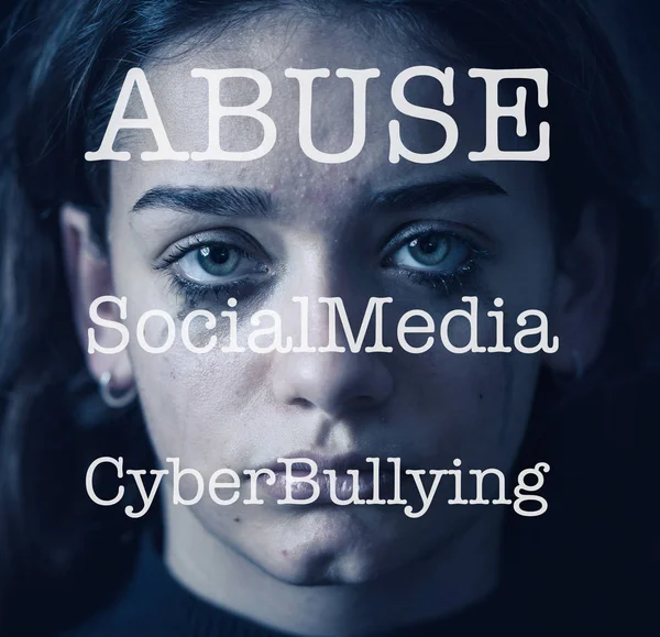 Dramatic Closeup Portrait Upset Desperate Girl Bullied Online Suffering Harassment — Stock Photo, Image