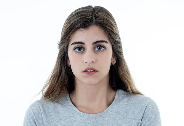 Joven Mujer Triste Seria Preocupada Que Conmocionada Preocupada Sentir Dolor — Foto de Stock