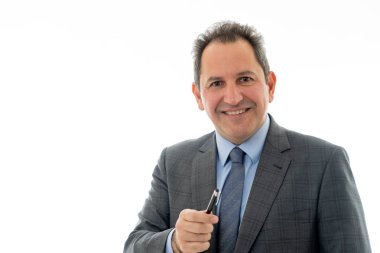 İşadamı icra müdürü veya sunuyu kopya alanı üzerinde önde gelen ve Konferansı, iş eğitimi veya ofiste toplantı pazarlama fikirleri tartışmak koç. Beyaz arka plan üzerinde izole.