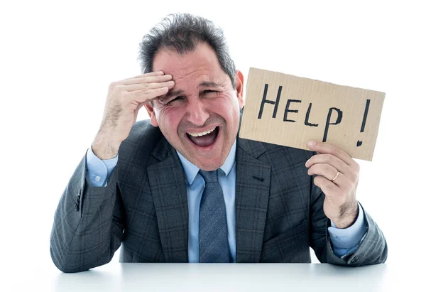 Empresário Caucasiano Meia Idade Estressado Desesperado Segurando Sinal Ajuda Parecendo — Fotografia de Stock