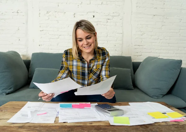 Happy Attractive Housewife Entrepreneur Woman Paying Bills Calculating Costs Charges — Stock Photo, Image
