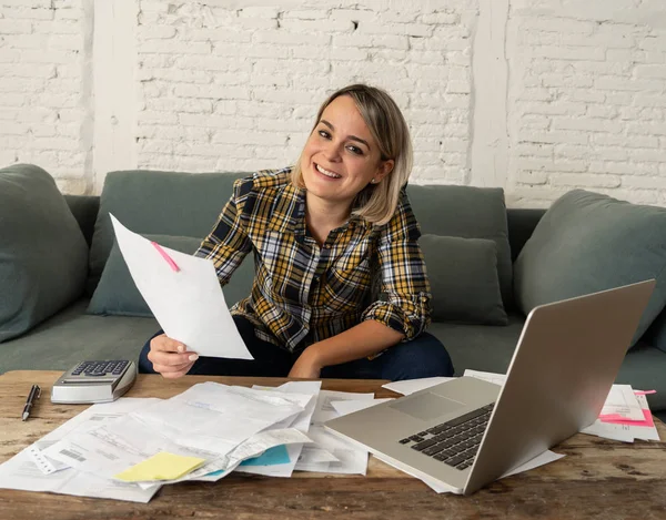 Happy Attractive Entrepreneur Housewife Woman Calculating Costs Charges Mortgage Taxes — Stock Photo, Image