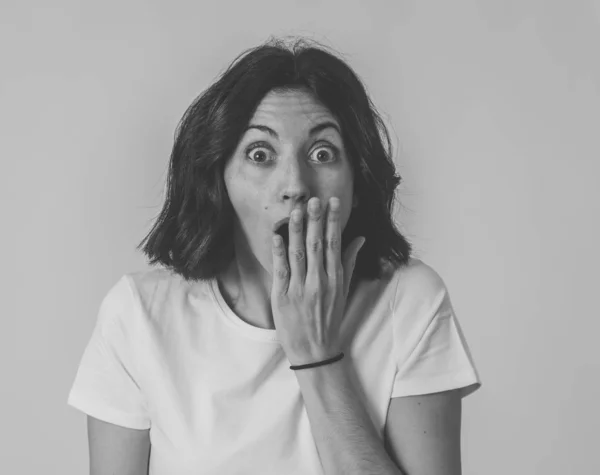 Close Beautiful Shocked Woman Hearing Good News Having Great Success — Stock Photo, Image