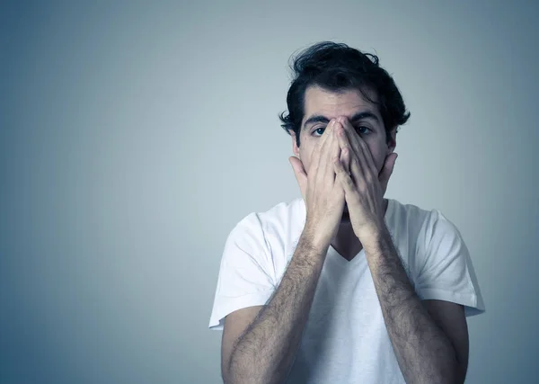 Close Retrato Jovem Sensível Homem Sentindo Amor Olhar Feliz Tímido — Fotografia de Stock