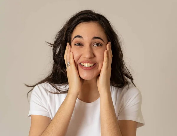 Excited Latin Teenager Girl Surprised Shocked Feeling Amazed Unbelievable Sales — Stock Photo, Image