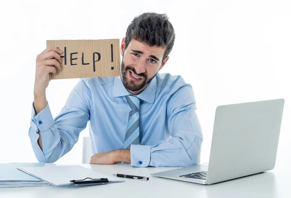 Wanhopige Kaukasische Zakenman Met Laptop Computer Lijdt Stress Werkplek Houden — Stockfoto