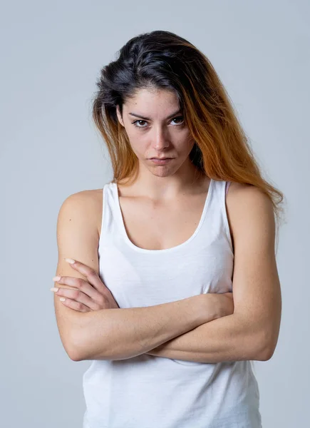 Expresiones Faciales Emociones Ira Mujer Caucásica Atractiva Joven Con Cara —  Fotos de Stock