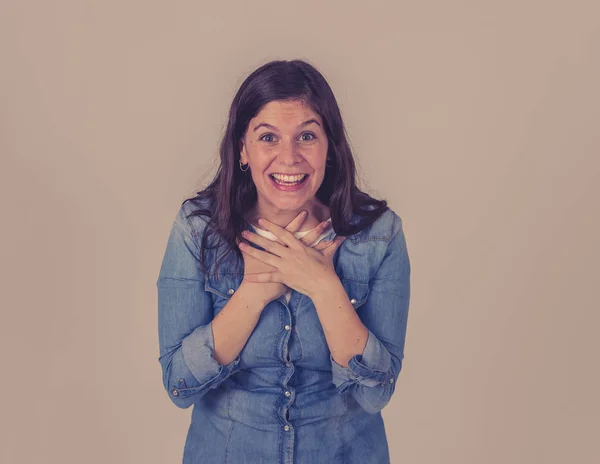 Facial Expression Human Emotions Celebration Portrait Beautiful Shocked Woman Celebrating — ストック写真