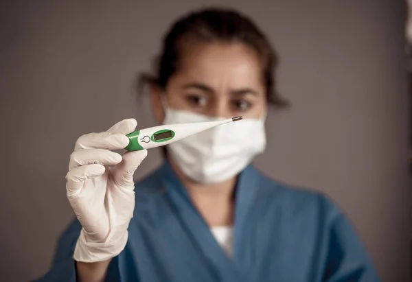 Covid Outbreak Visual Support Doctor Holding Thermometer Protect Yourself Prevent — Stock Photo, Image
