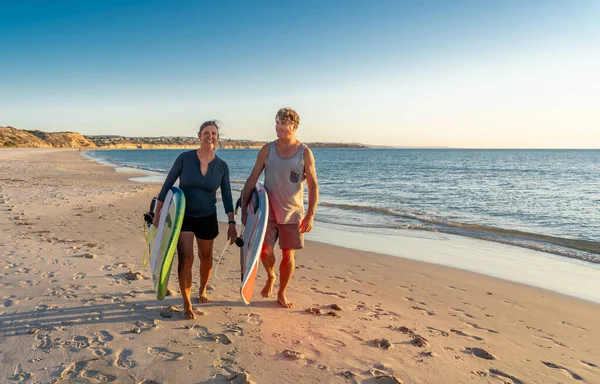 Mature Couple Surfboards Beautiful Beach Enjoying Paradise Active Lifestyle Attractive — Stock Photo, Image