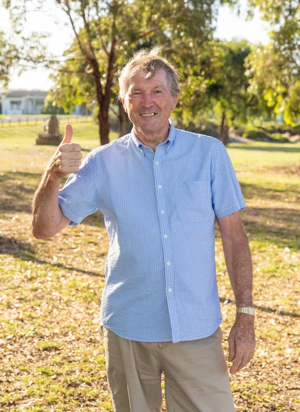 Portret Aer Liber Unui Bărbat Vârstă Pensionat Frumos Parc Apusul — Fotografie, imagine de stoc