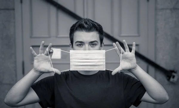 Young Man Wearing Medical Protective Surgical Face Mask Infectious Coronavirus — Stock Photo, Image