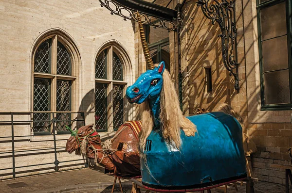 Weird unicorn and camel colored figures at Brussels — Stock Photo, Image