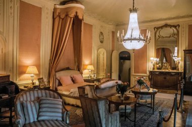 Lüks De Haar Castle yatak odasında mobilya