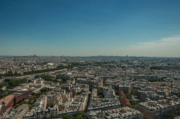 Panorama Skyline a řeky Seine z Eiffelovy věže v Paříži — Stock fotografie