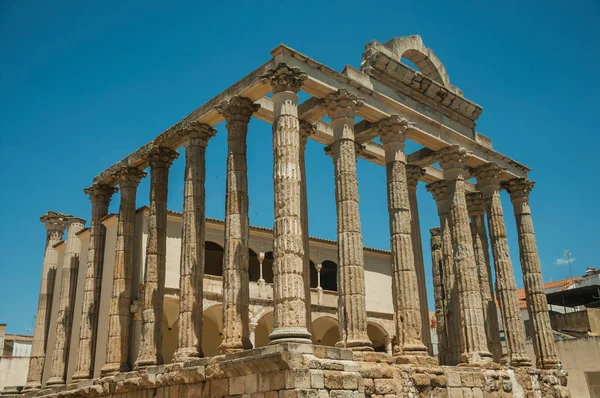 Colunas de mármore no Templo de Diana em Merida — Fotografia de Stock