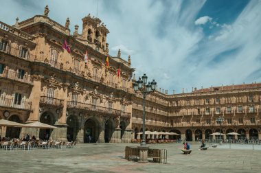 Salamanca Plaza Mayor İnsanlar ve lokantalar