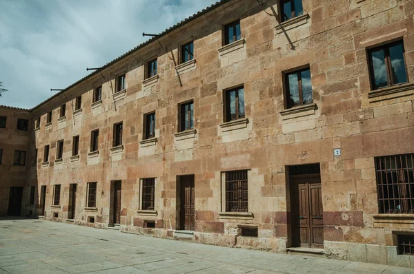 Construindo no deserto Pátio das Escolas em Salamanca — Fotografia de Stock