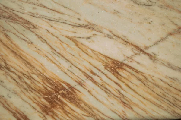 Marble surface with veins and some cracks and chipped — Stock Photo, Image