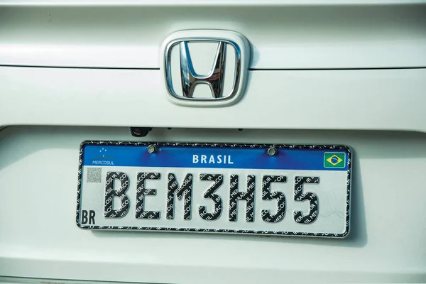 Номерной знак автомобиля, используемый странами из Меркосура — стоковое фото