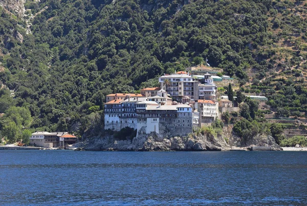 Athos Grecia Junio 2018 Monasterio Ortodoxo Grigorian Entre Las Rocas — Foto de Stock