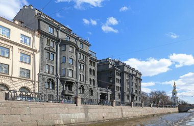 Saint Petersburg, Rusya - 07 Mayıs 2017: daire ev R. G. Vege neoklasik tarzda. Naberezhnaya Kryukova, 14