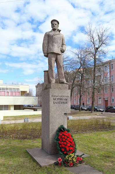 San Petersburgo Rusia Mayo 2017 Monumento Los Marineros Revolucionarios Kronstadt —  Fotos de Stock