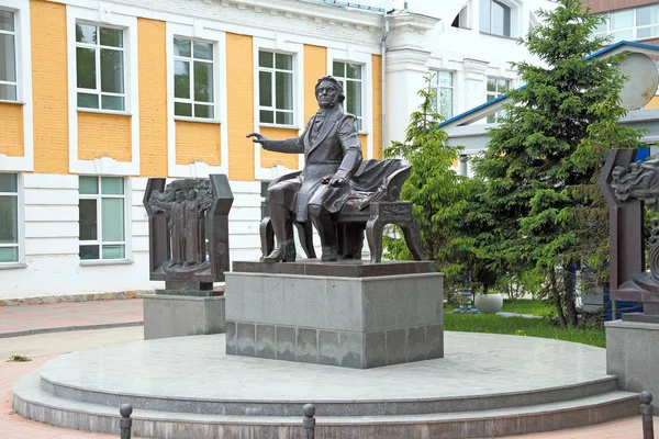 Novosibirsk Russia June 2014 Monumento Compositor Mikhail Ivanovich Glinka Perto — Fotografia de Stock