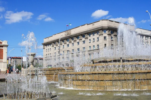 Novosibirsk Rusia Julio 2008 Edificio Administración Ciudad Tarde Verano — Foto de Stock