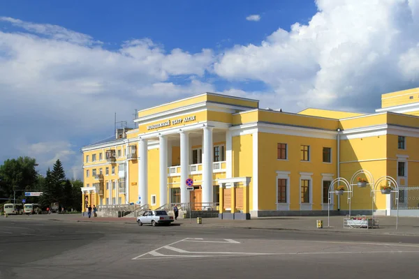 Barnaul Rusya Federasyonu Temmuz 2011 Devlet Gençlik Tiyatrosu Valery Zolotukhin — Stok fotoğraf