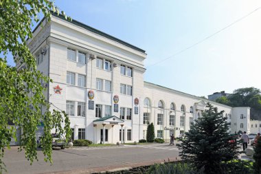 Novorossiysk, Rusya Federasyonu-Ağustos 04, 2015: şaraphane Abrau Dyurso köy idari bina