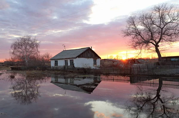 Abandoned Rural House Meltwater Spring Siberia — Stock Photo, Image