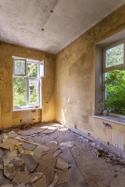 建物内の室を破壊 — ストック写真