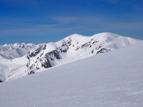 Dağlarda kış manzarası Stok Fotoğraf