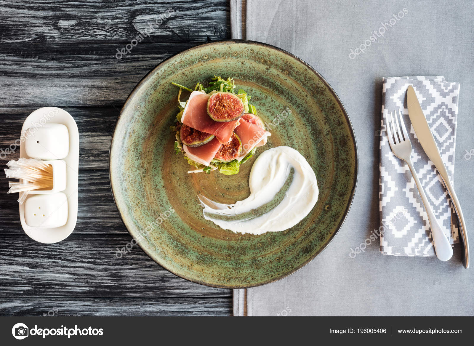 Top View Gourmet Prosciutto Plate Fork Knife Wooden Table — Stock Photo
