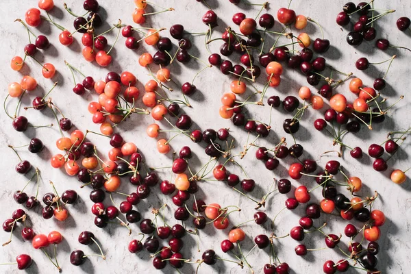 Top View Fresh Ripe Organic Healthy Cherries Marble Background — Stock Photo, Image