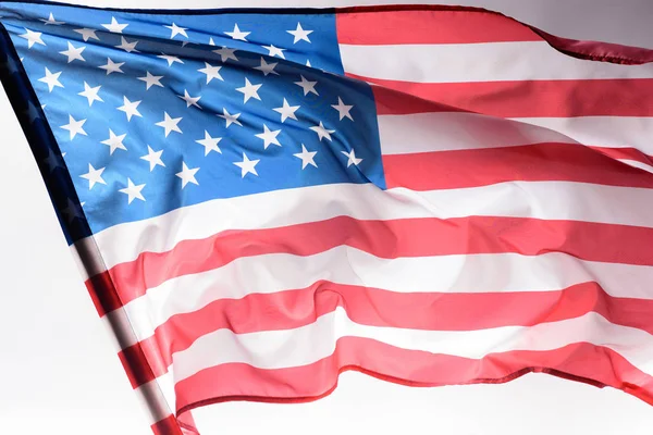 Κοντινή Λήψη Ενός Κυματίζει Σημαία Ηνωμένες Πολιτείες Γκρι Ημέρα Ανεξαρτησίας — Φωτογραφία Αρχείου
