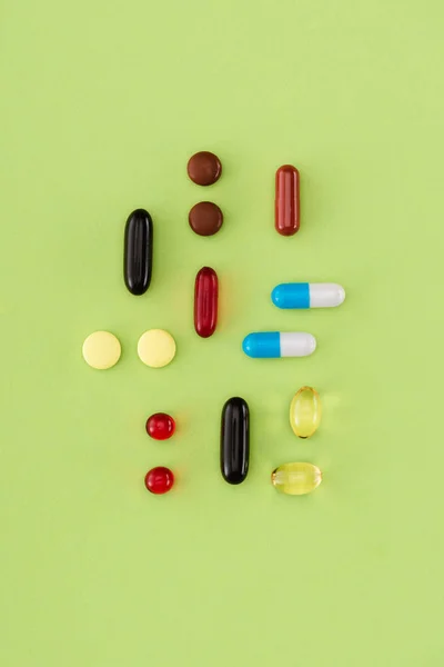 Elevated View Arranged Various Pills Green Background — Stock Photo, Image