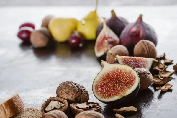 Close View Figs Pears Hazelnuts Arranged Tabletop — Stock Photo, Image