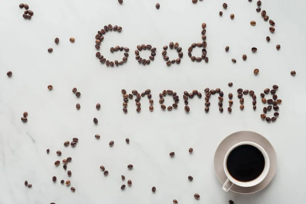 Κάτοψη Του Νόστιμο Καφέ Και Καλημέρα Γράμματα Φτιαγμένα Από Κόκκους — Φωτογραφία Αρχείου