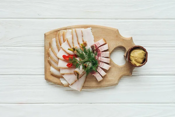 Top View Traditional Sliced Smoked Lard Mustard Cutting Board White — Stock Photo, Image